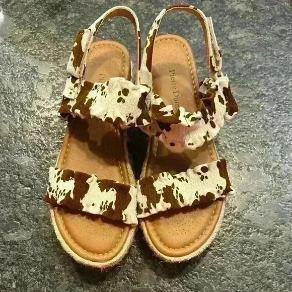 Pierre Dumas Shoes - Pierre Dumas Brown and White Sandals